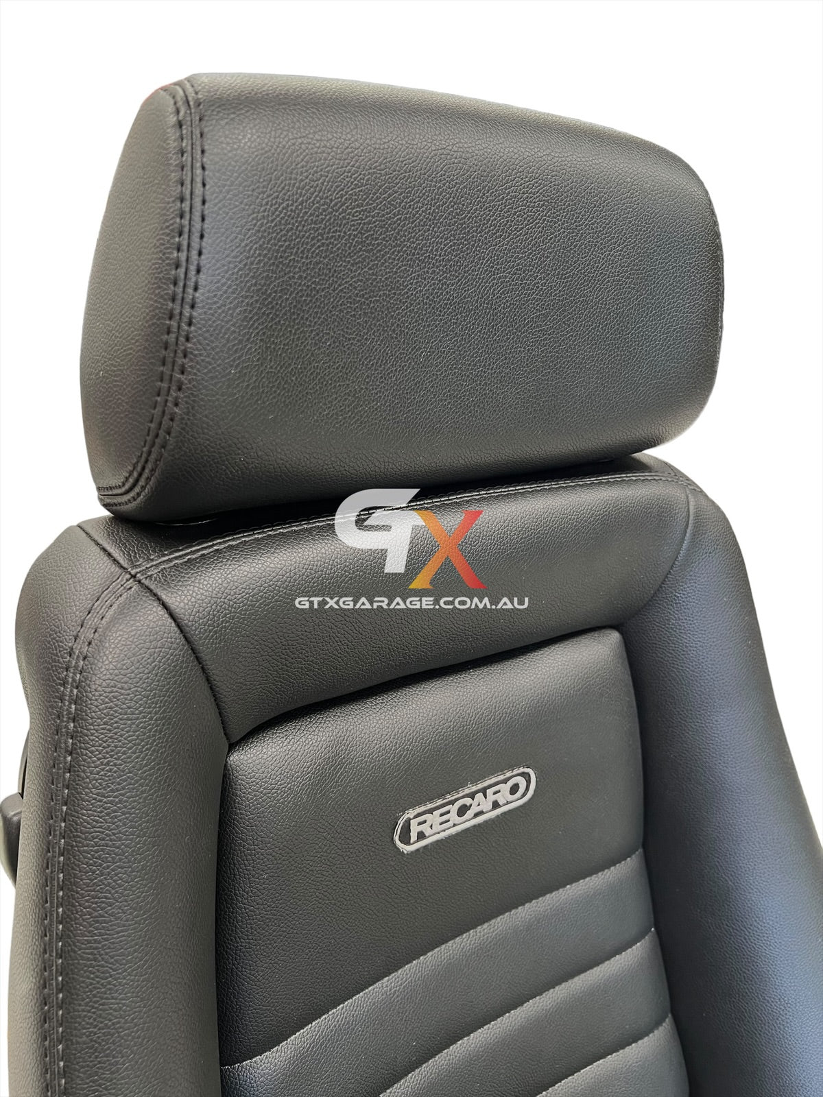 (Pre-Order) RECARO LX Black Pleat