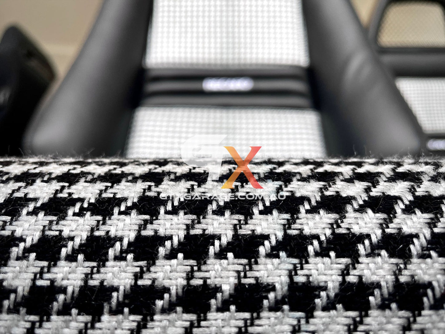 RECARO LX Fishnet Houndstooth/Pepita