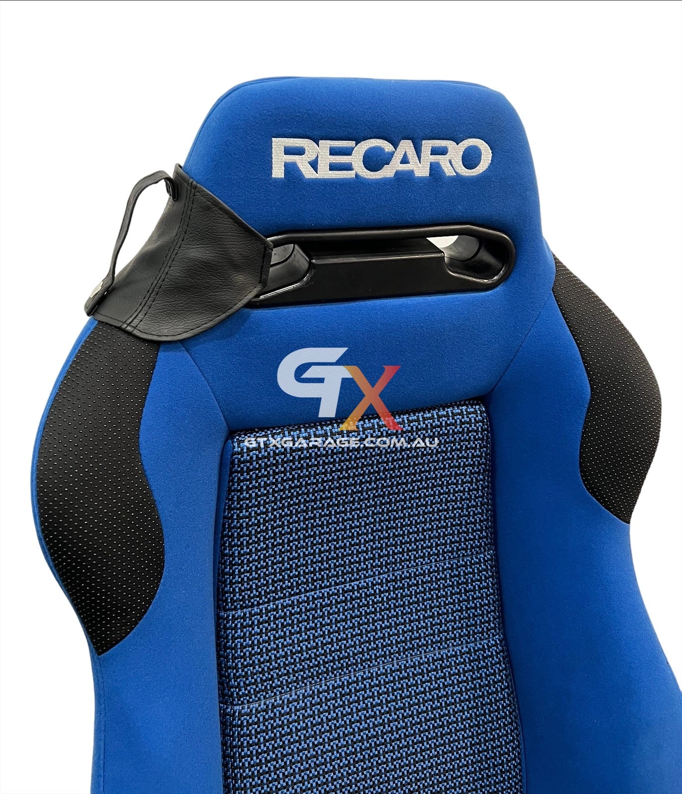 1 x Seat Belt Guide (RECARO SR2/SR3/SR4/SR5/SR6/SR7)