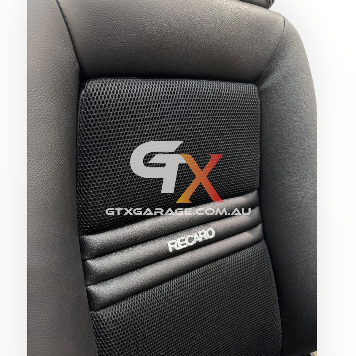 RECARO LX Fishnet Black Fabric & Vinyl