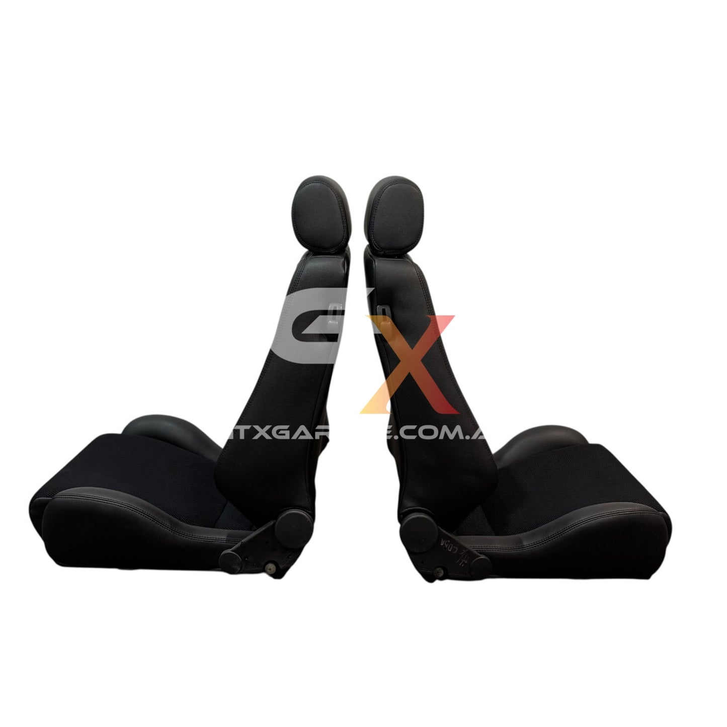 RECARO LX Black Fabric & Vinyl